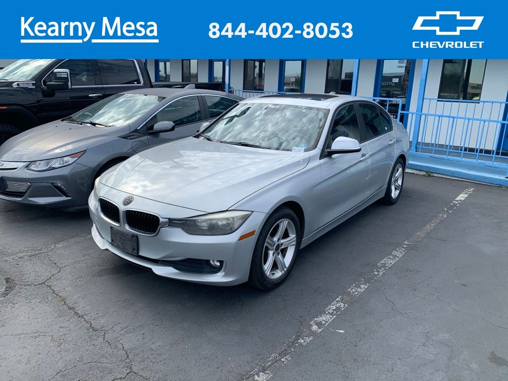 Glacier Silver Metallic 2014 BMW 3 Series Sedan All-Wheel Drive 8-Speed Automatic