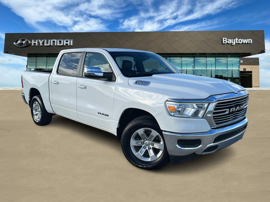 2024 Ram 1500 Laramie White at Cook Ford