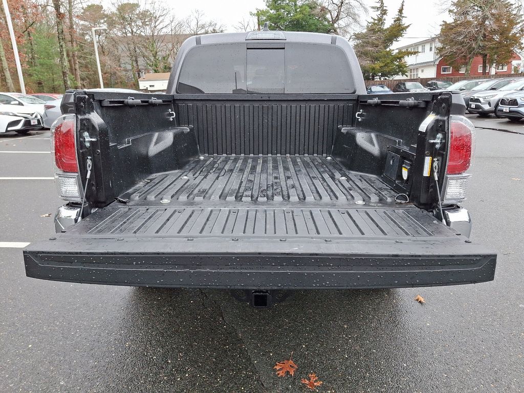 2022 Toyota Tacoma TRD Off-Road 26