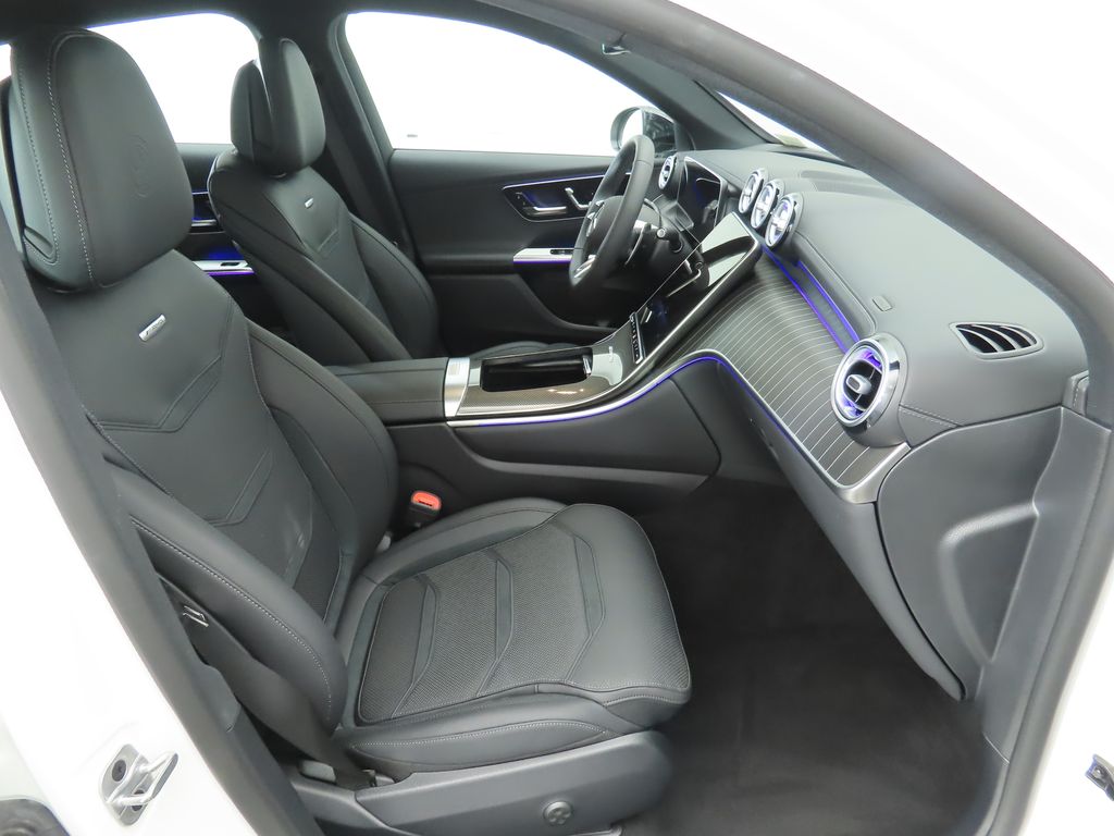 Thumbnail: 2025 Mercedes-Benz GLC - 20