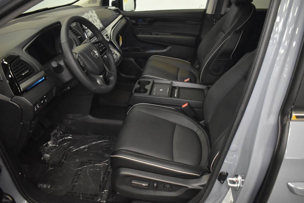 Thumbnail: 2026 Honda Odyssey - 20