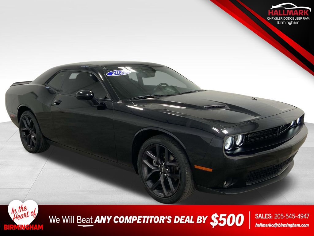 2022 Dodge Challenger SXT