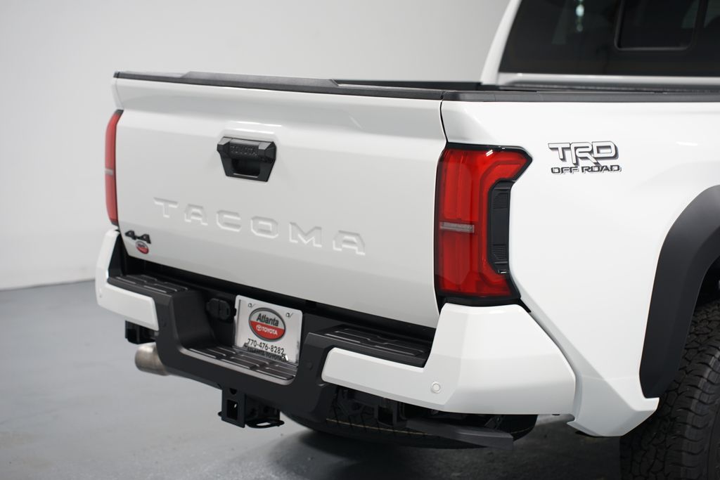Thumbnail: 2025 Toyota Tacoma - 9