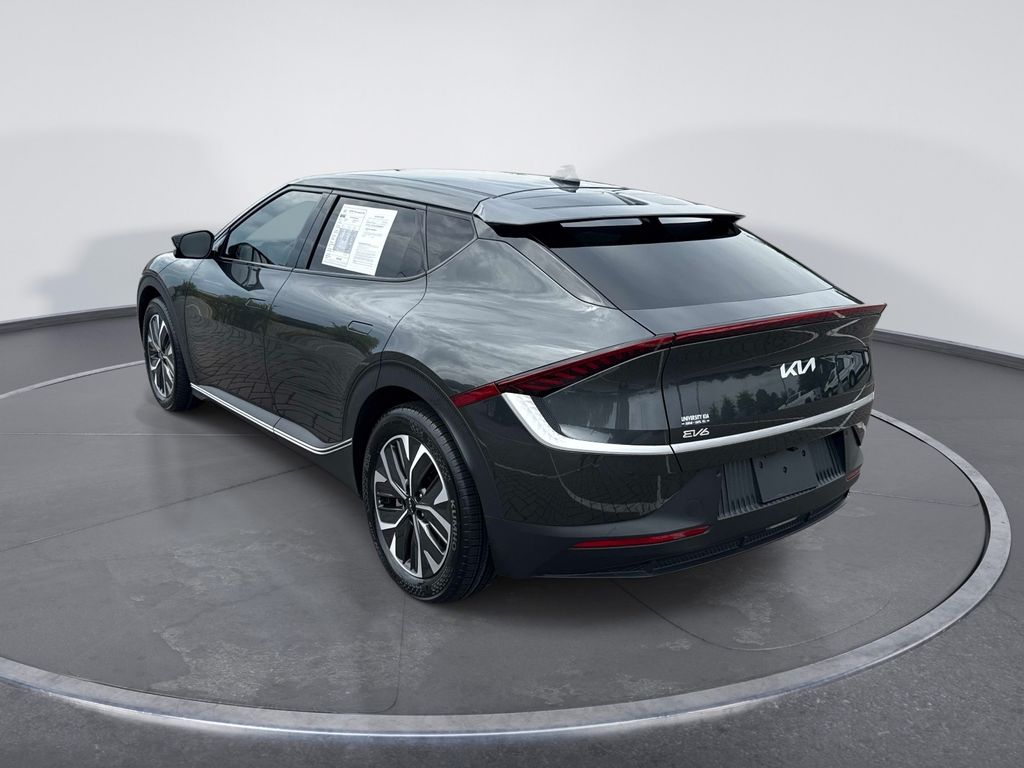 Used 2024 Gray Kia Light image 5