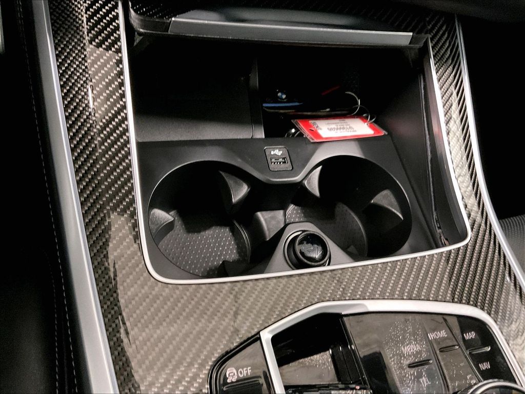 2025 BMW X5 — photo 27