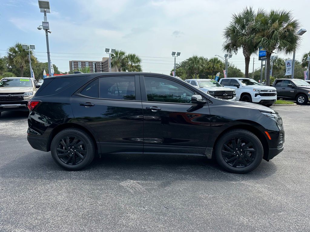 2024 Chevrolet Equinox LS 9