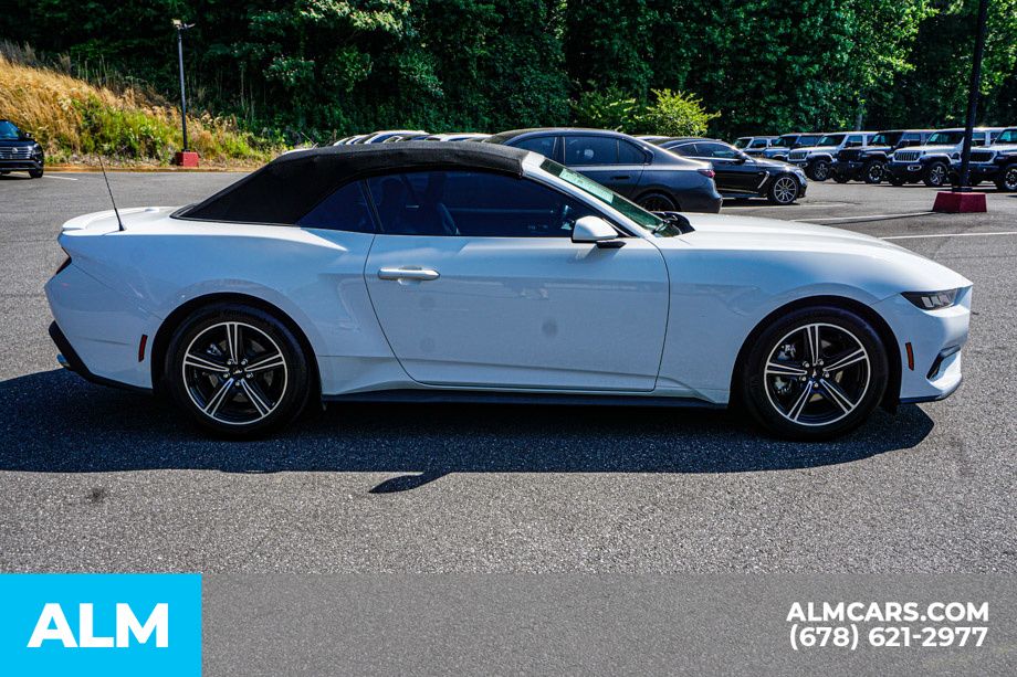Used 2025 White Ford EcoBoost Premium image 9