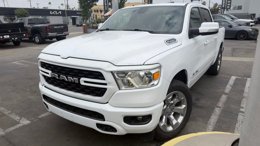 View vehicle photo 3