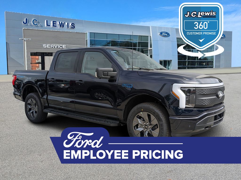 2025 Ford F-150 Lightning Flash