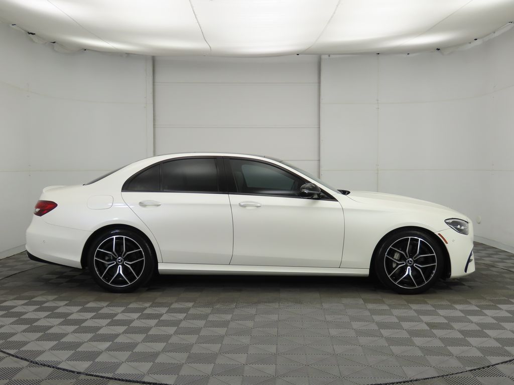 Thumbnail: 2023 Mercedes-Benz E-Class - 4