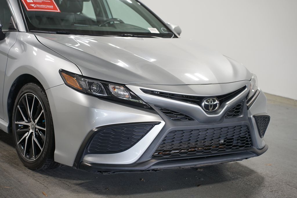 Thumbnail: 2023 Toyota Camry - 4