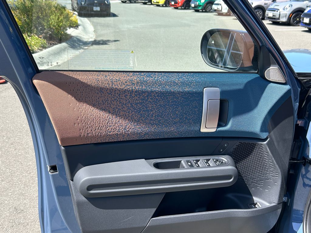 Thumbnail: 2025 MINI Cooper Countryman - 11