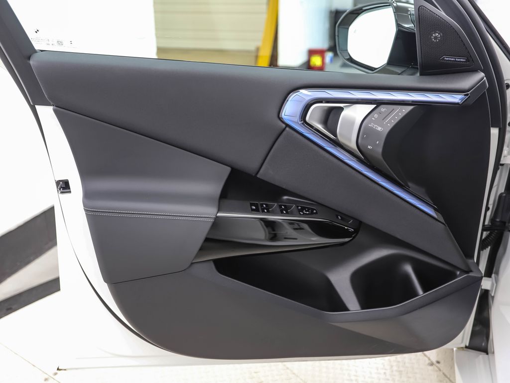 Thumbnail: 2026 BMW X3 - 9