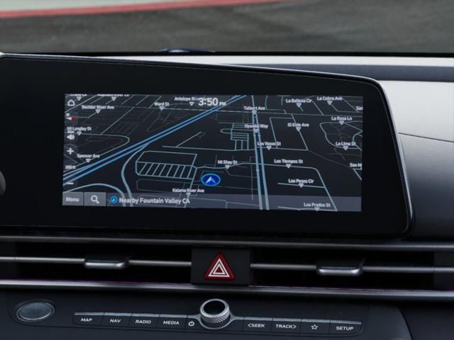 2025 Hyundai Elantra Limited Edition 13