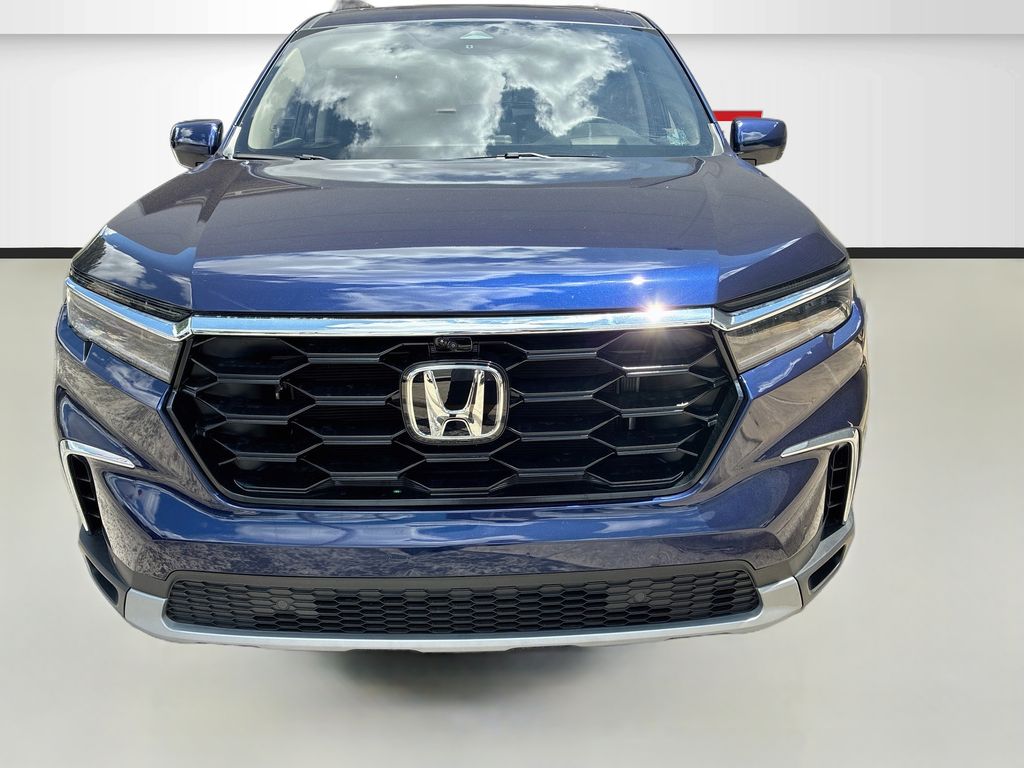 Used 2025 Blue Honda Elite image 2