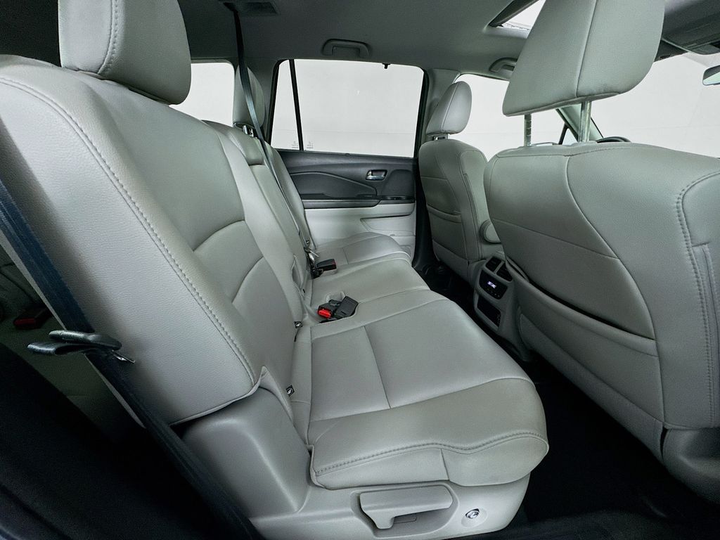 Used Car 2019 Honda Pilot  Ex-l For Sale Under $25,000 In Austin, Texas