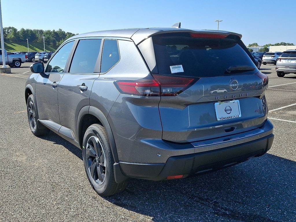 Thumbnail: 2026 Nissan Rogue - 3