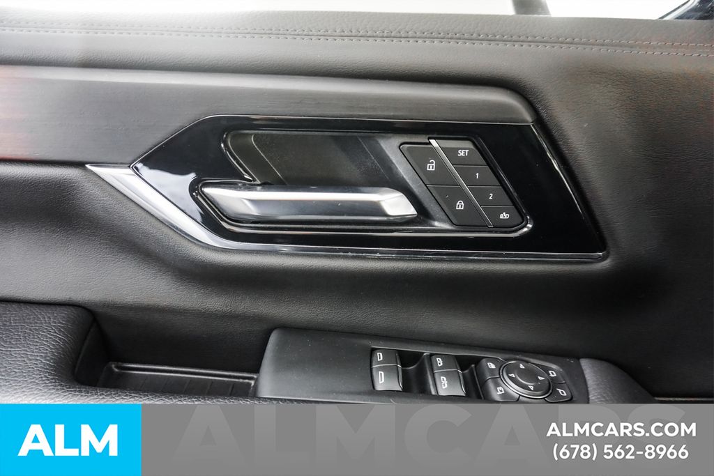 Used 2025 Black GMC Denali image 52