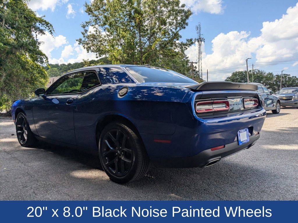 2022 Dodge Challenger SXT