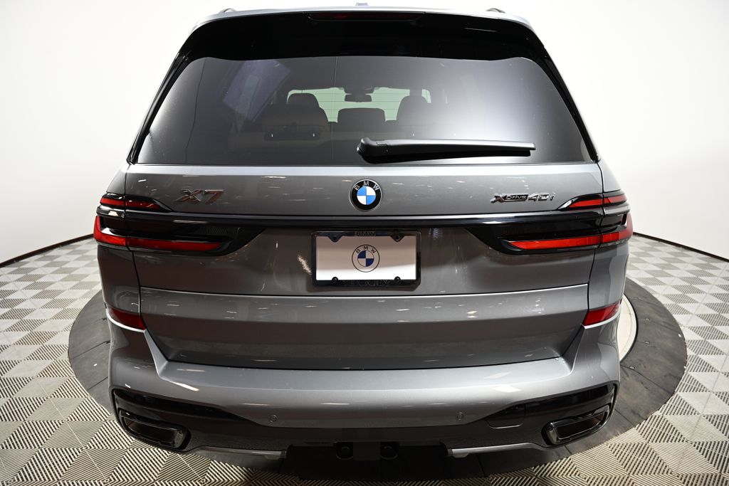 2026 BMW X7 xDrive40i 4