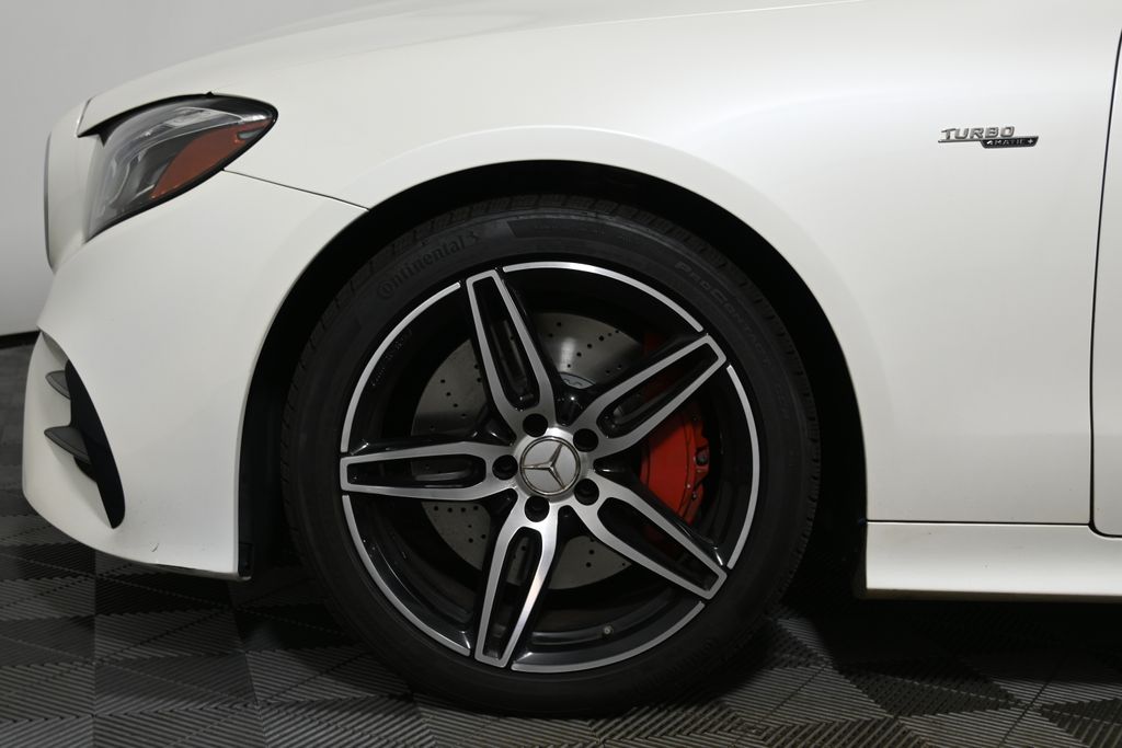 Thumbnail: 2019 Mercedes-Benz E-Class - 18