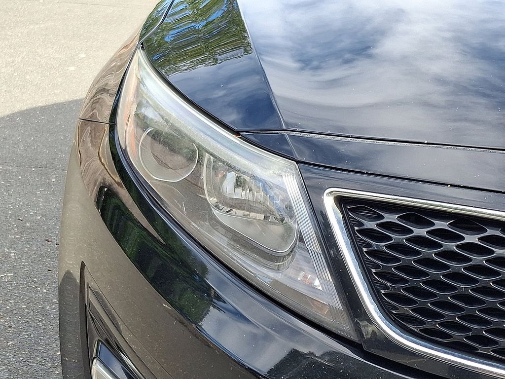 Thumbnail: 2015 Kia Optima - 9