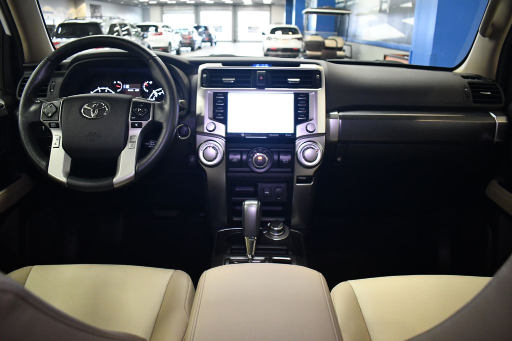 Thumbnail: 2023 Toyota 4Runner - 16