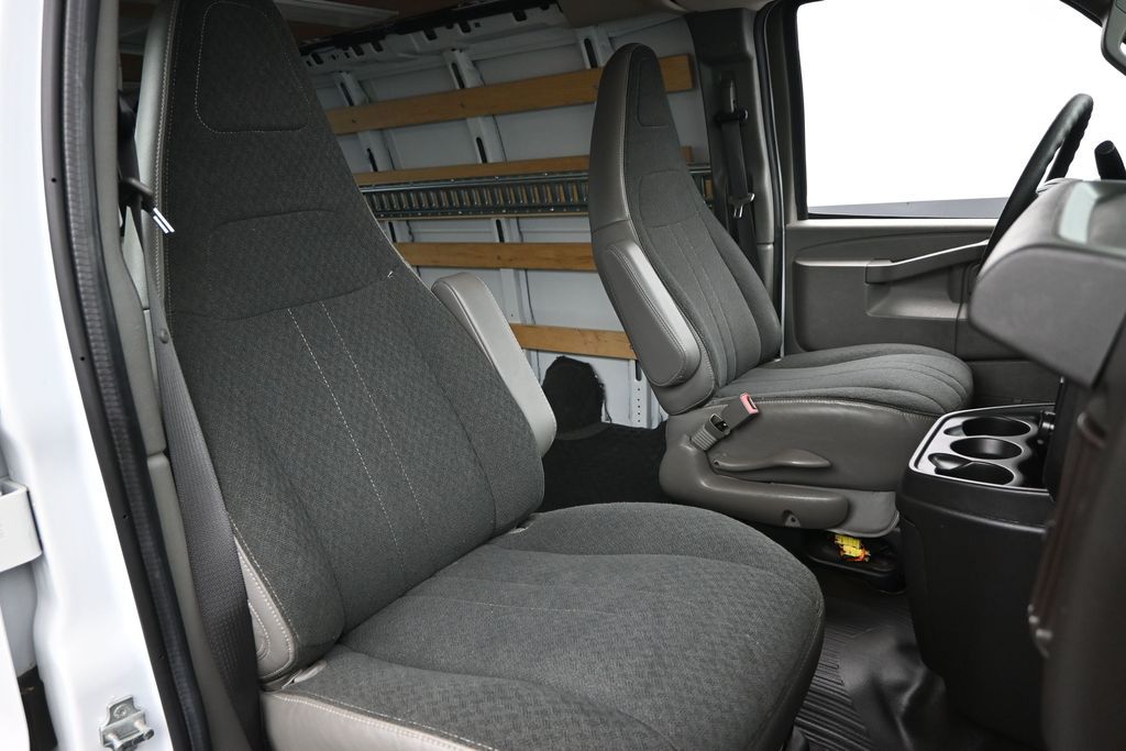 2020 Chevrolet Express Cargo RWD 2500 Regular Wheelbase WT