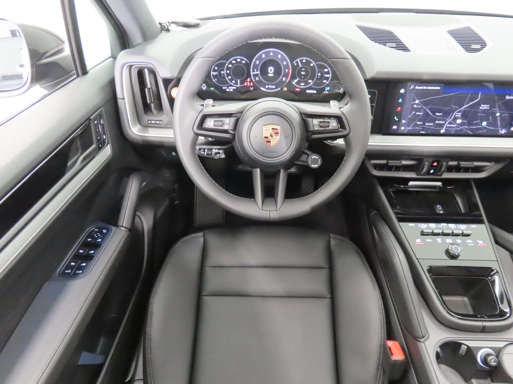 Thumbnail: 2026 Porsche Cayenne - 16