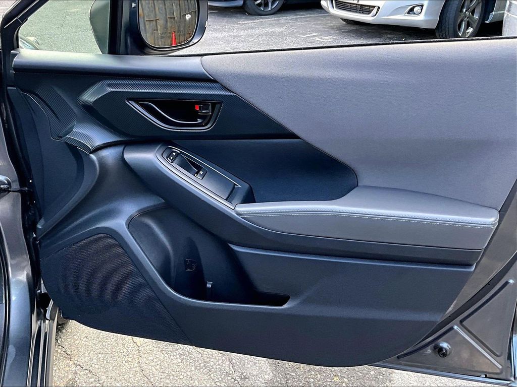 2024 Subaru Crosstrek — photo 12