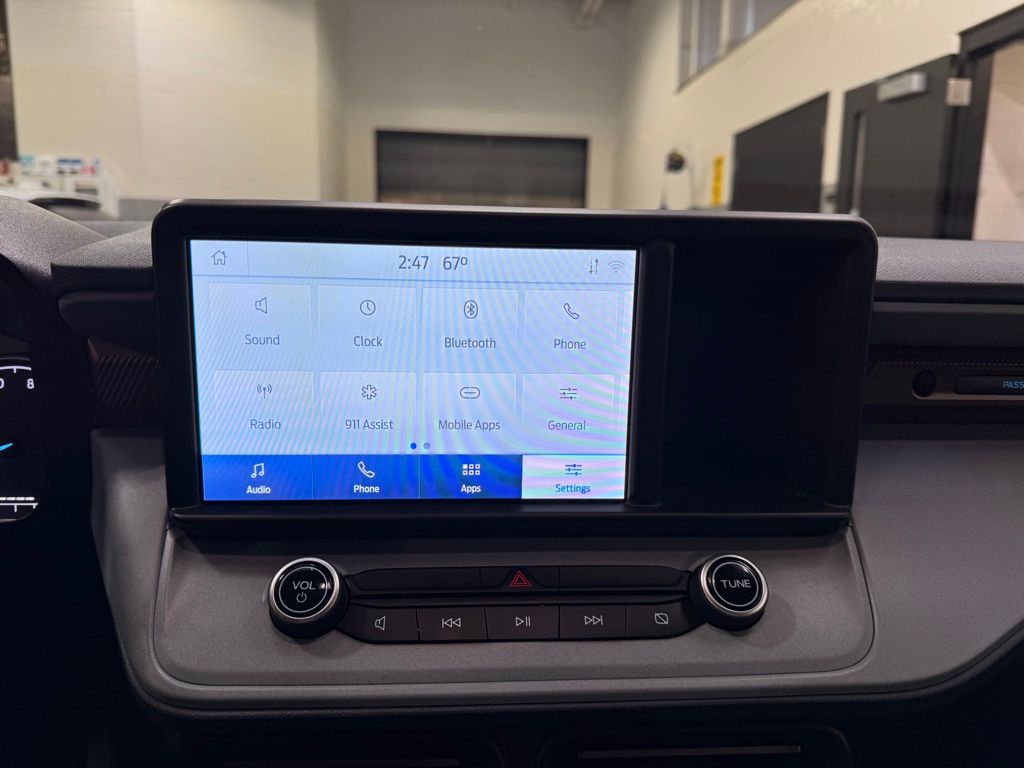 Thumbnail: 2022 Ford Maverick - 16