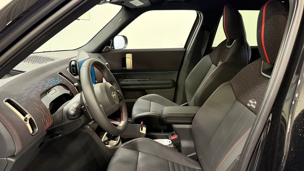 Thumbnail: 2027 MINI Cooper Countryman - 12