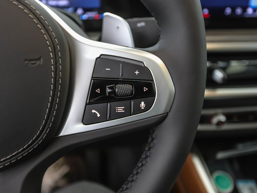 Thumbnail: 2026 BMW X6 - 13