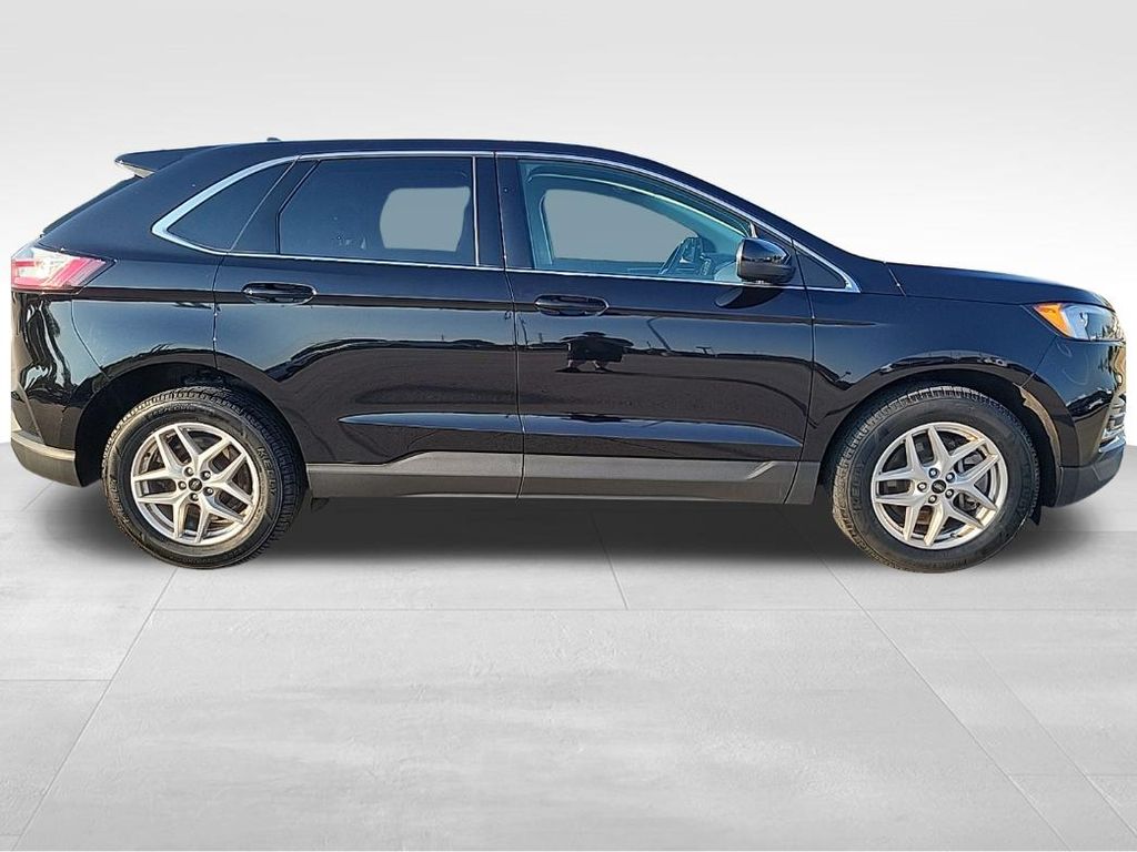 Used 2024 Ford Edge SUV