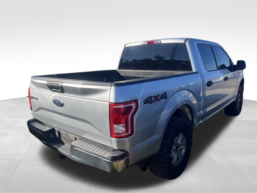 2015 Ford F-150 XLT 3