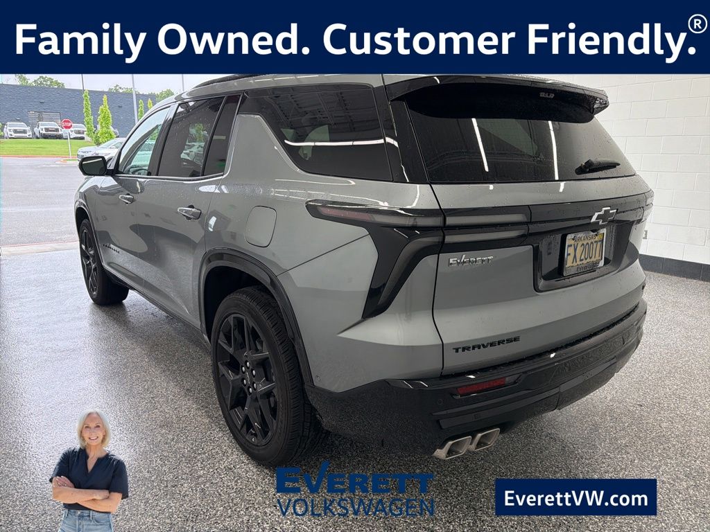Sterling Gray Metallic 2026 Chevrolet Traverse RS FWD SUV / Crossover Front-Wheel Drive 8-Speed Automatic