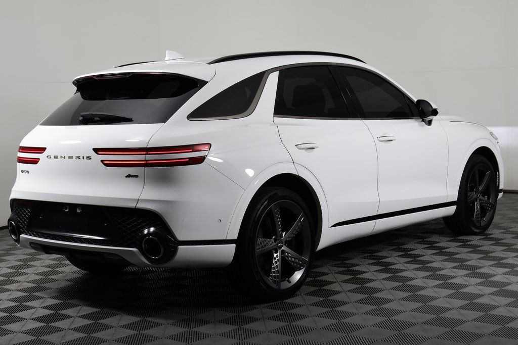 Thumbnail: 2023 Genesis GV70 - 4