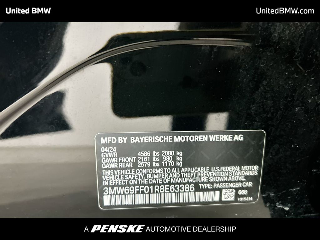 2024 BMW 3 Series 330i 23