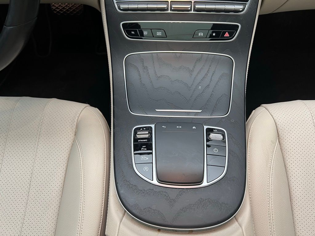 Thumbnail: 2023 Mercedes-Benz E-Class - 11