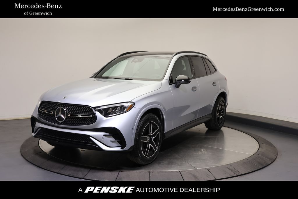Thumbnail: 2027 Mercedes-Benz GLC - 1