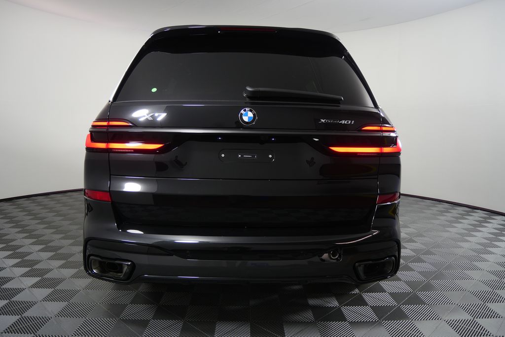 2026 BMW X7 xDrive40i 4