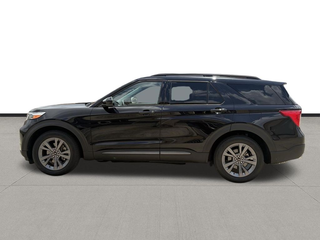 2023 Ford Explorer XLT - 7
