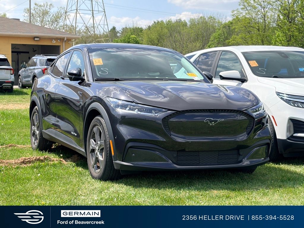 2022 Ford Mustang Mach-E