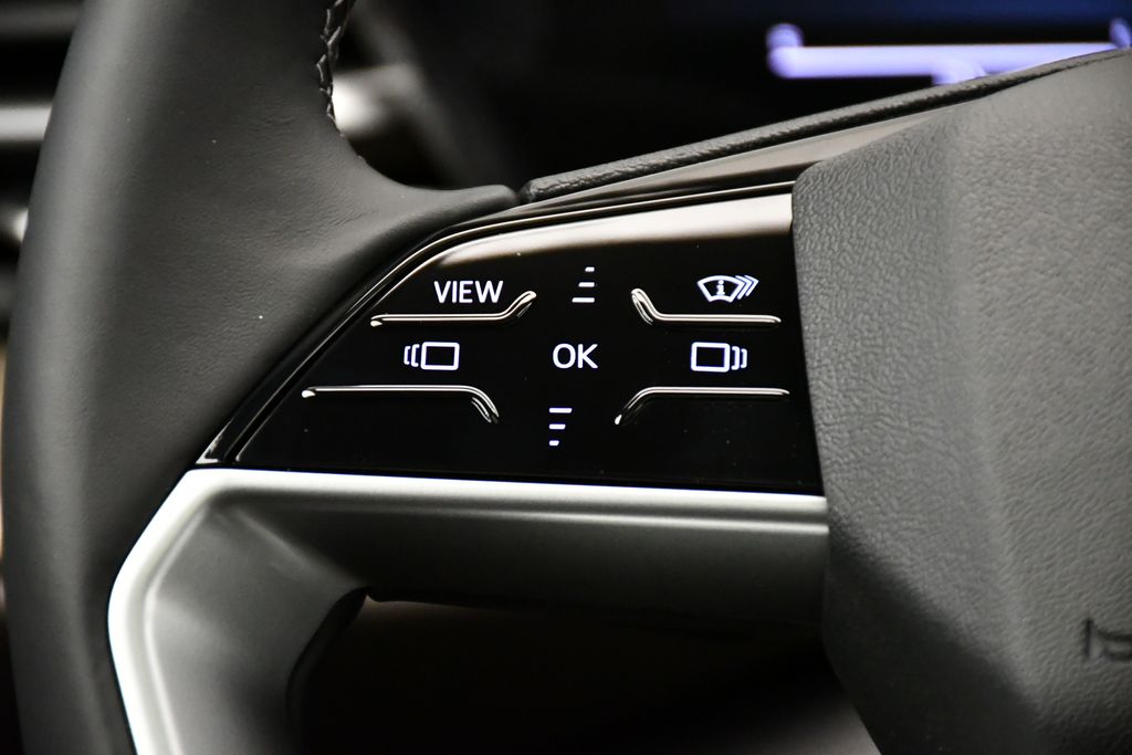 Thumbnail: 2025 Audi Q5 - 23