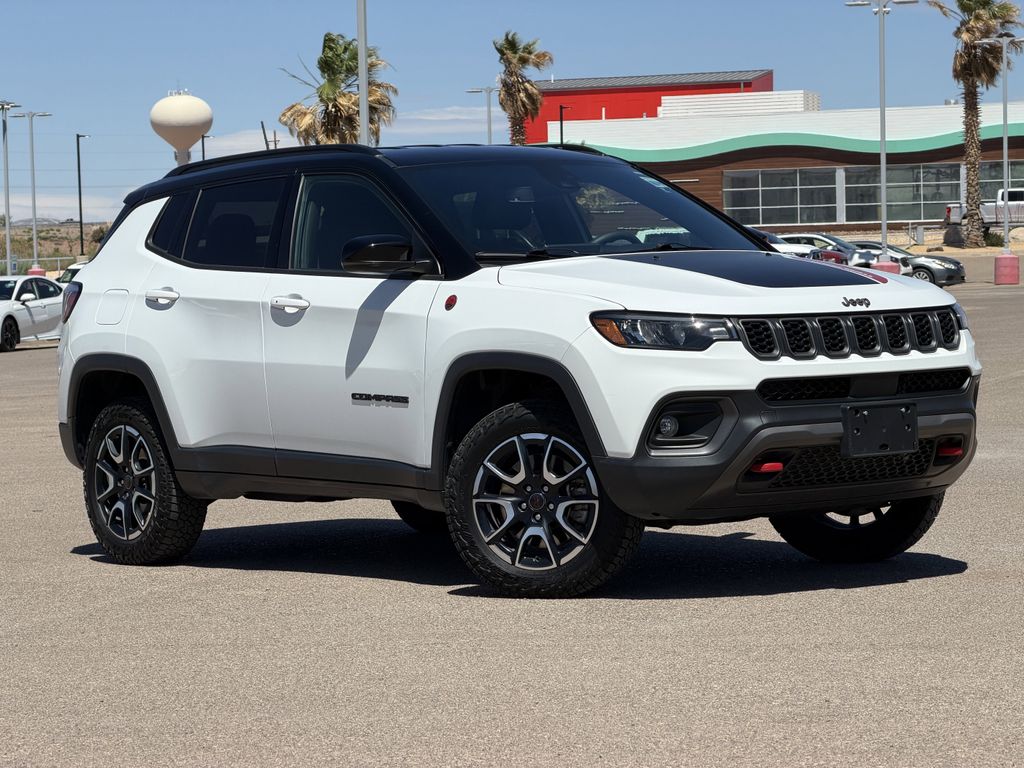 Bright White Clearcoat 2025 Jeep Compass Trailhawk 4WD SUV / Crossover Four-Wheel Drive 8-Speed Automatic