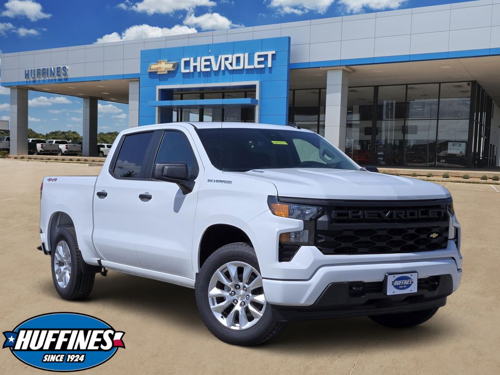 Summit White 2026 Chevrolet Silverado 1500 Pickup Truck Four-Wheel Drive 8-Speed Automatic