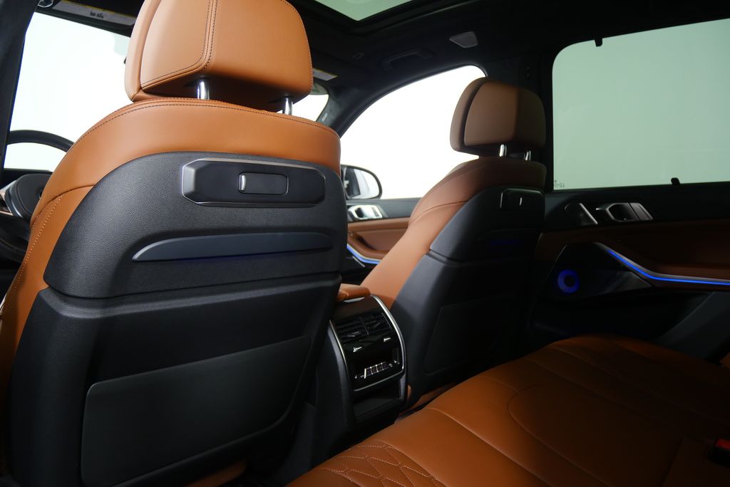 Thumbnail: 2025 BMW X5 - 20
