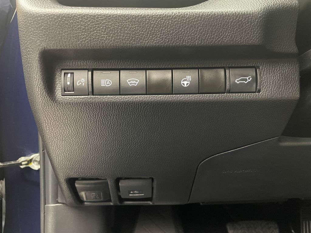 Thumbnail: 2024 Toyota RAV4 - 20