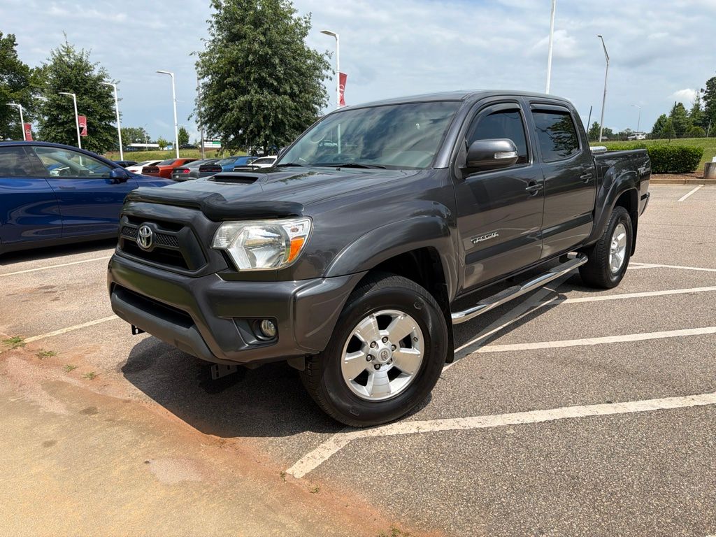Magnetic Gray Metallic 2015 Toyota Tacoma Pickup Truck 4X2 5-Speed Automatic