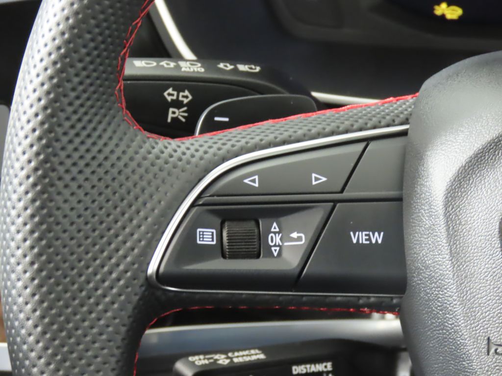 Thumbnail: 2025 Audi Q3 - 17